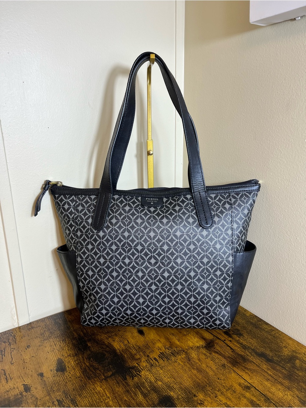 Fossil Black Gray Geometric Tote